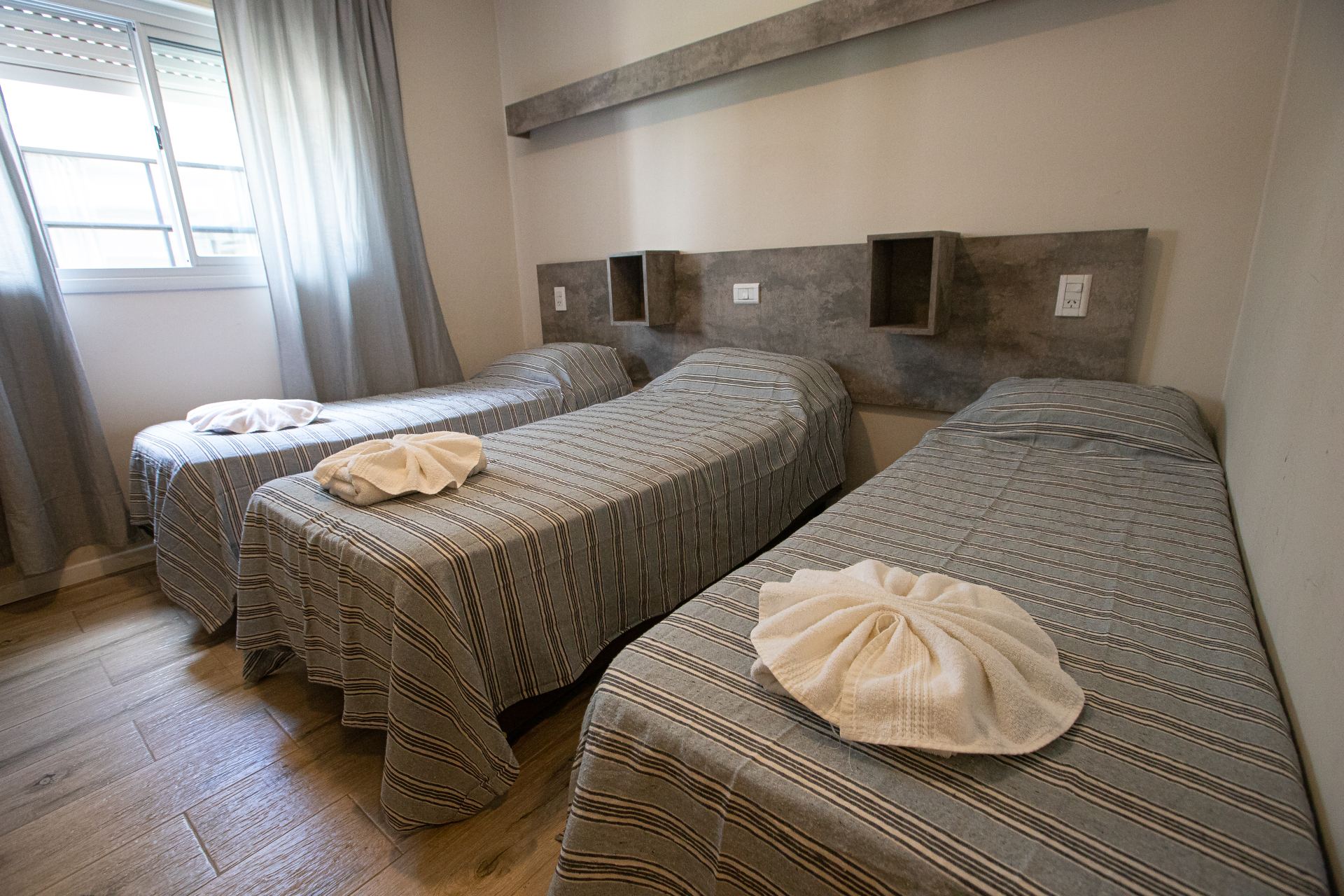 Hotel Brit - Habitacion Triple